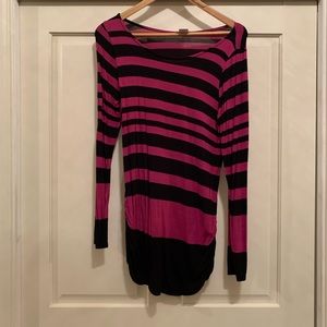 Long sleeve maternity shirt